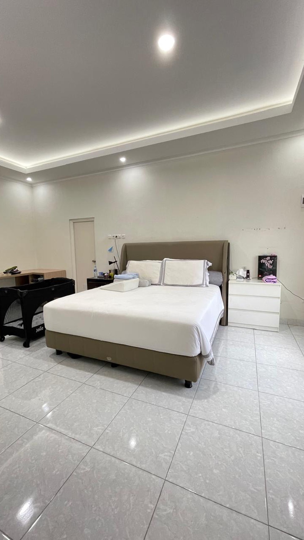 Rumah Cantik 2 Lantai dengan Desain Mewah dan Strategis @Bintaro Sektro 5