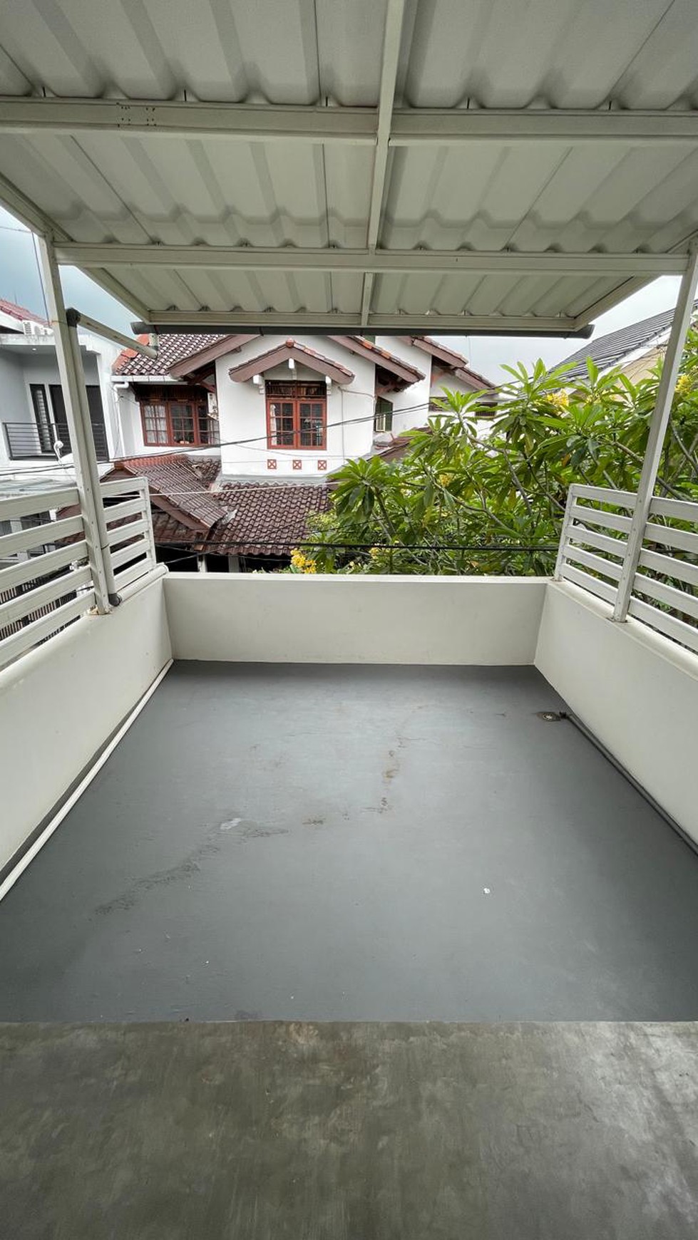 Rumah Cantik 2 Lantai dengan Desain Mewah dan Strategis @Bintaro Sektro 5
