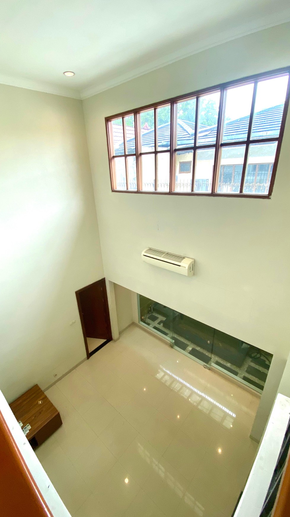 Rumah Lux Hoek Siap Huni di Menteng Bintaro