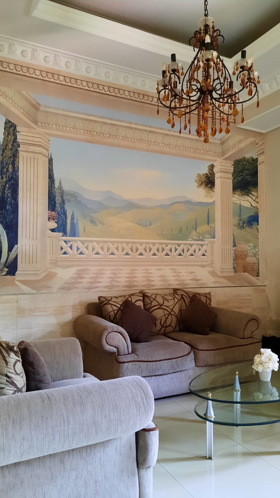 Dijual Rumah Klasik di Pantai Mentari, Surabaya