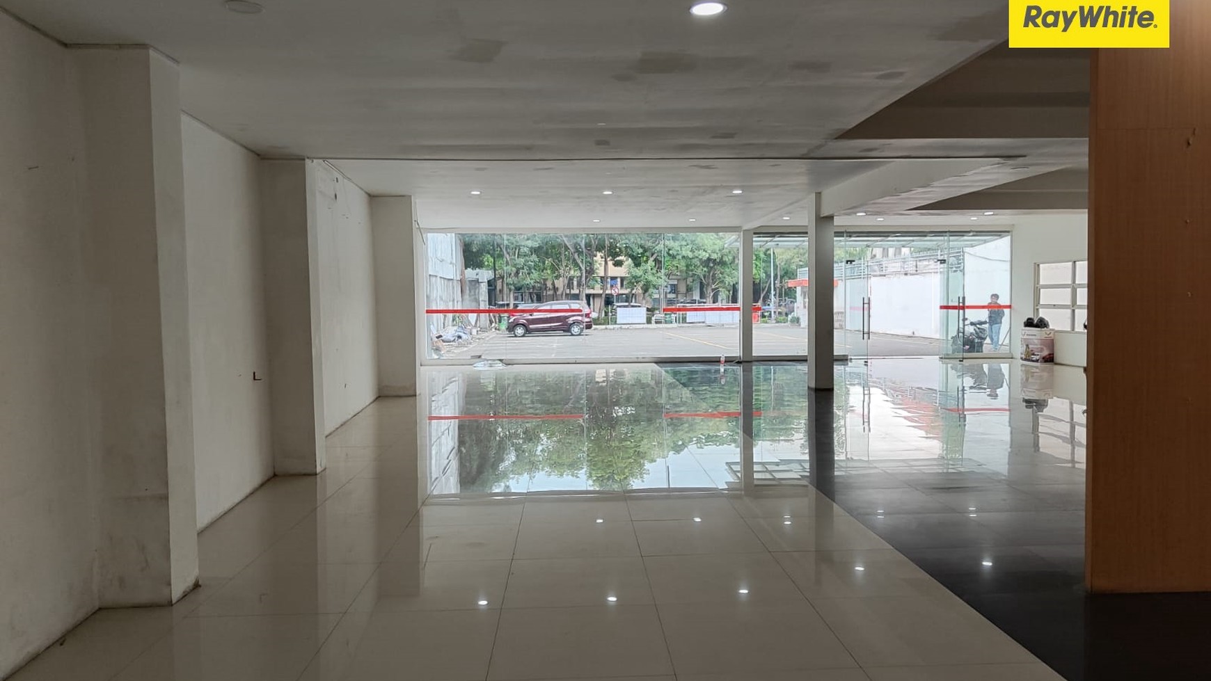 Disewakan Tanah Jalan Tunjungan Pusat Komersial Surabaya