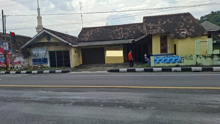 Ruang Usaha Lokasi Strategis di Jl Diponegoro Klaten Utara 