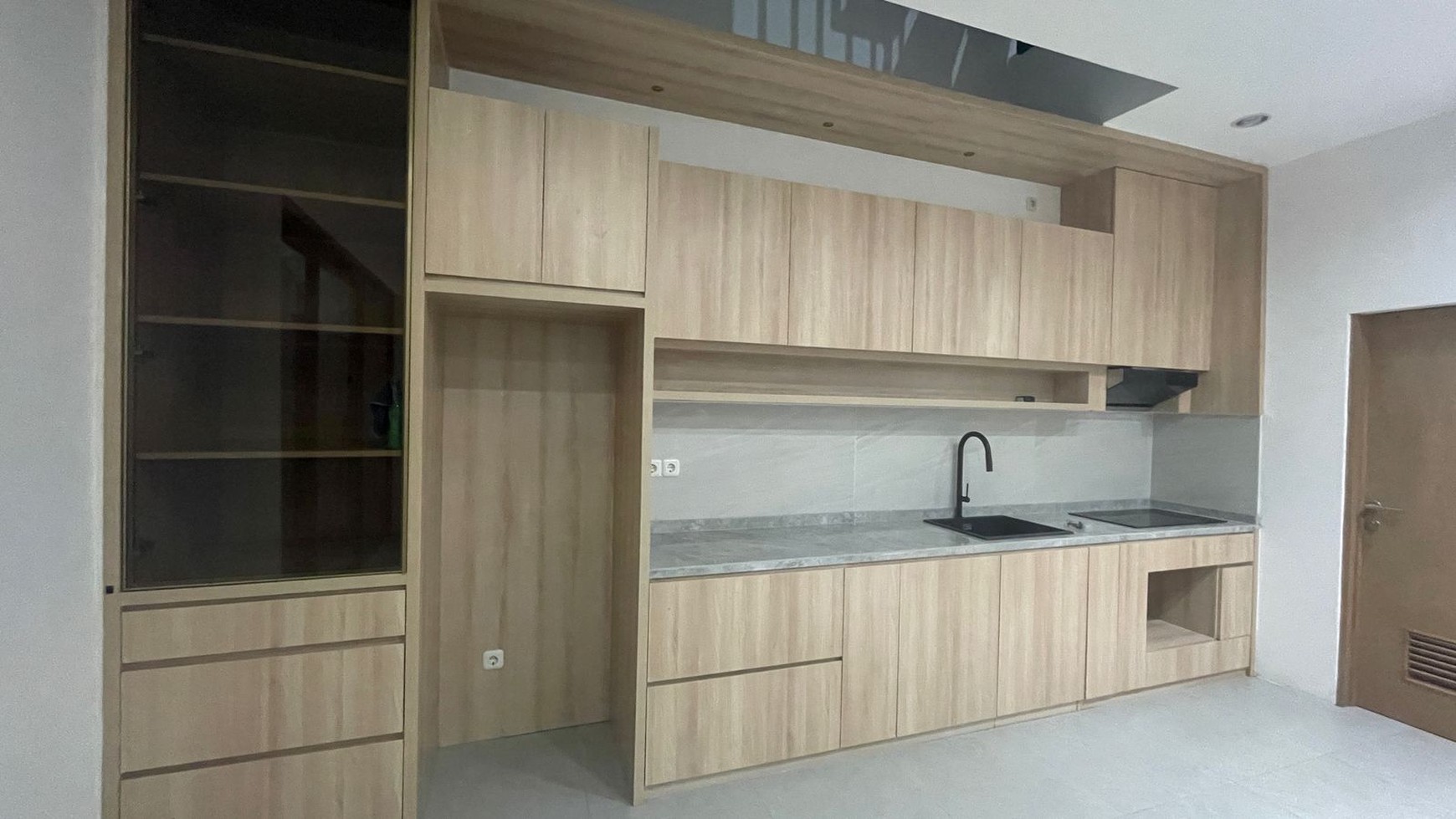 Rumah Bagus Di Amayana Residence Sawangan Depok