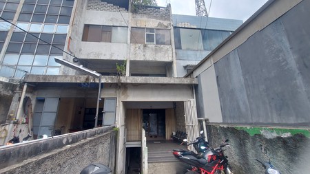 Ruko di Jalan Raya Pasar Minggu Jakarta Selatan - Harga NJOP (Nego)