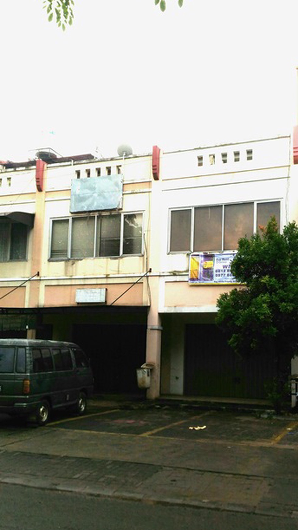 Ruko Siap Huni cocok utk Kantor/Usaha 65Jt/thn, MURAAAH!!!