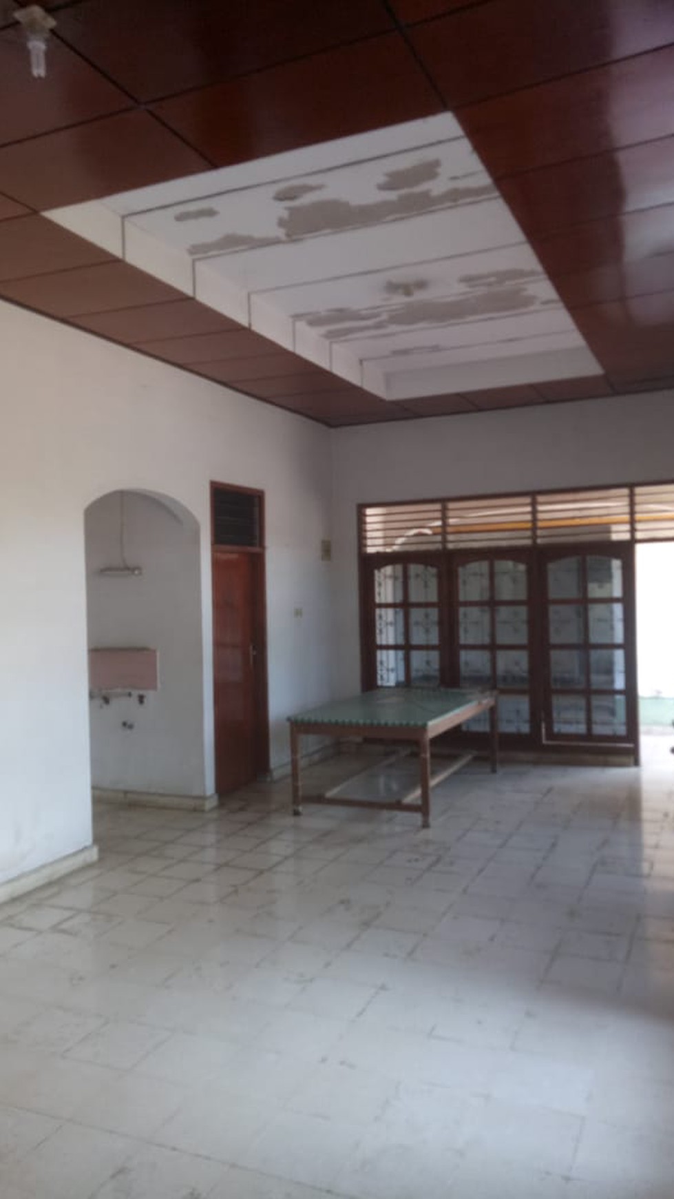 Huge potential for this warehouse/land for sale direct access on the Singaraja main road
