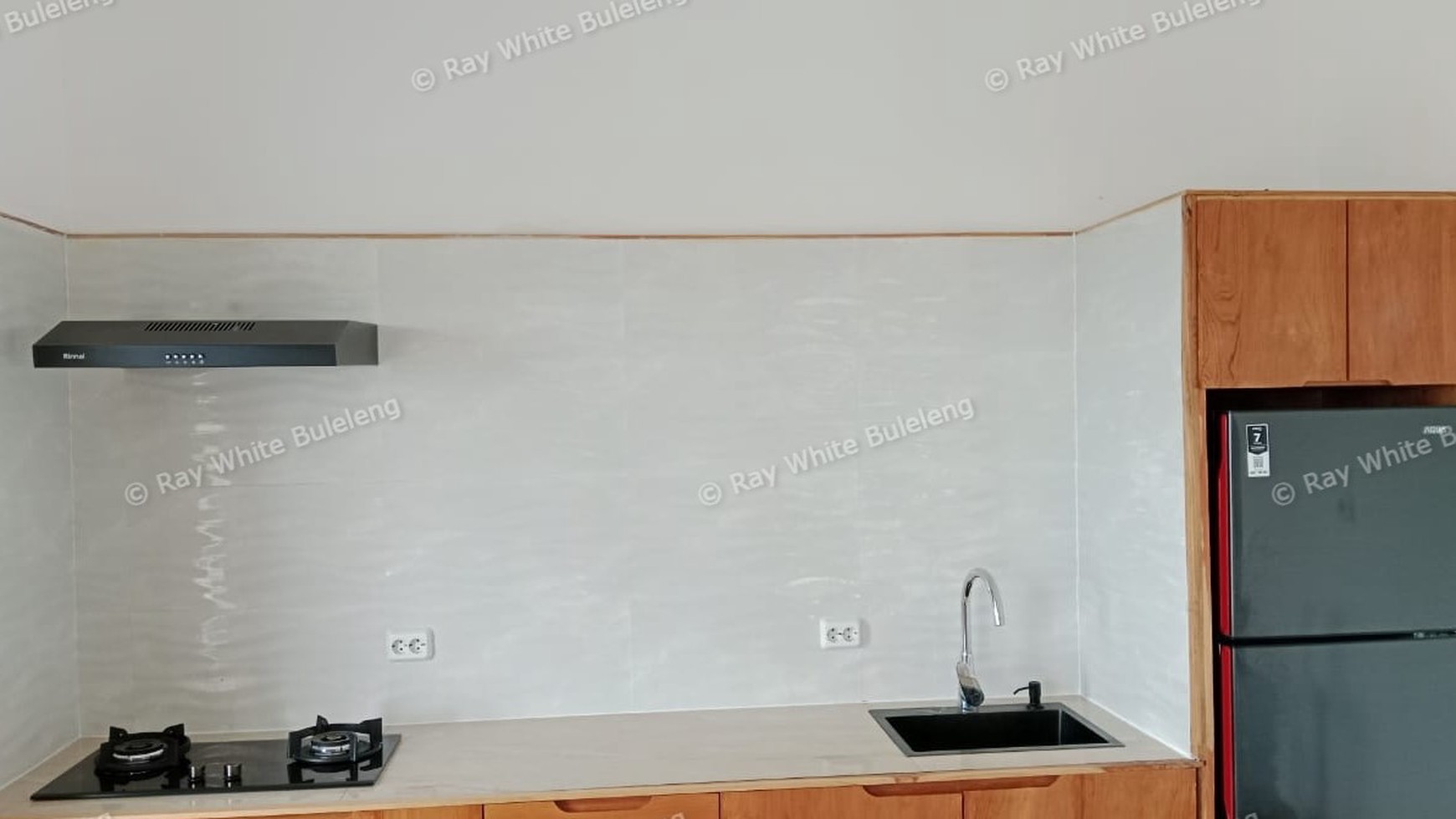 Super Ocean View Villa For Sale in Lovina