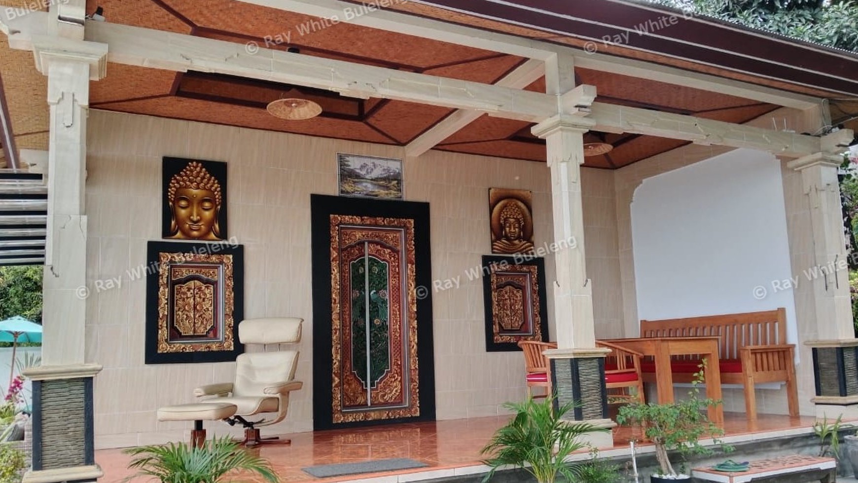Super Ocean View Villa For Sale in Lovina