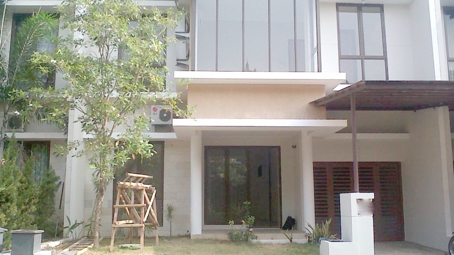 Rumah Bagus Di Discovery Cielo Bintaro Jaya Sektor 9
