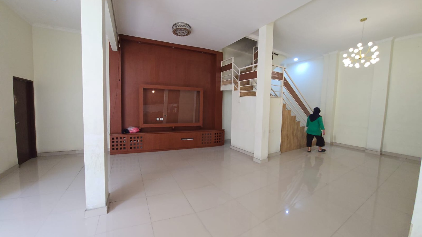 Rumah Nusa Loka BSD City, 2 lantai di Blok depan dekat Pasar Modern BSD
