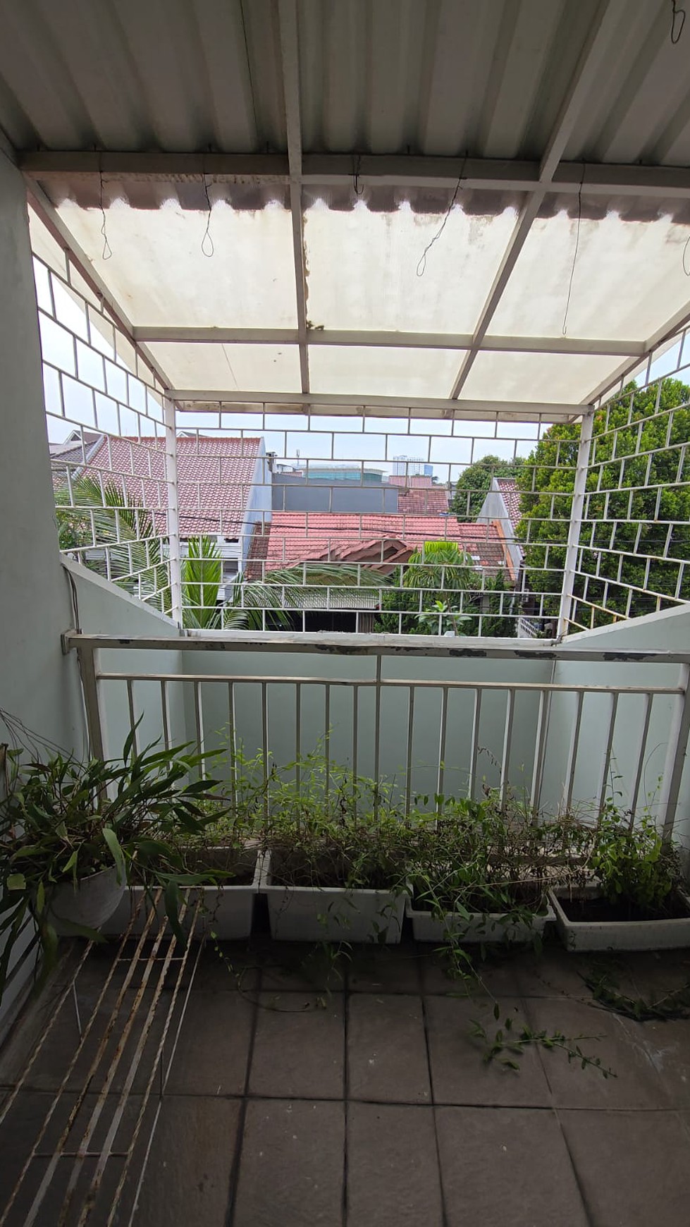 Rumah Nusa Loka BSD City, 2 lantai di Blok depan dekat Pasar Modern BSD