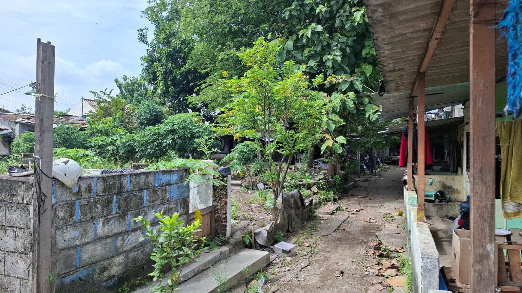 Tanah Luas 1600 Meter Persegi Lokasi Premium di Jalan Kusumanegara Yogyakarta