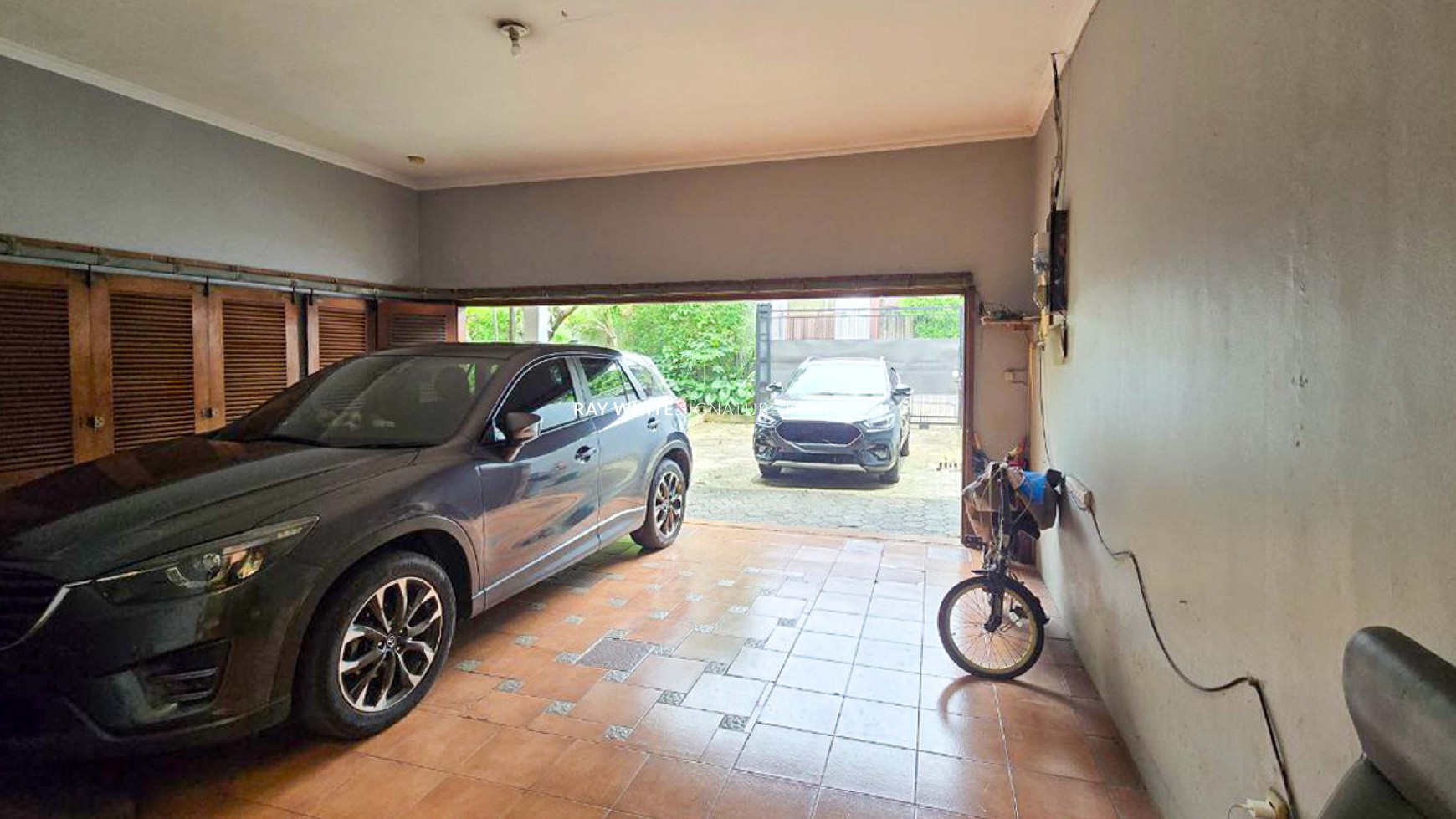 Rumah Hitung Tanah Area Cipete