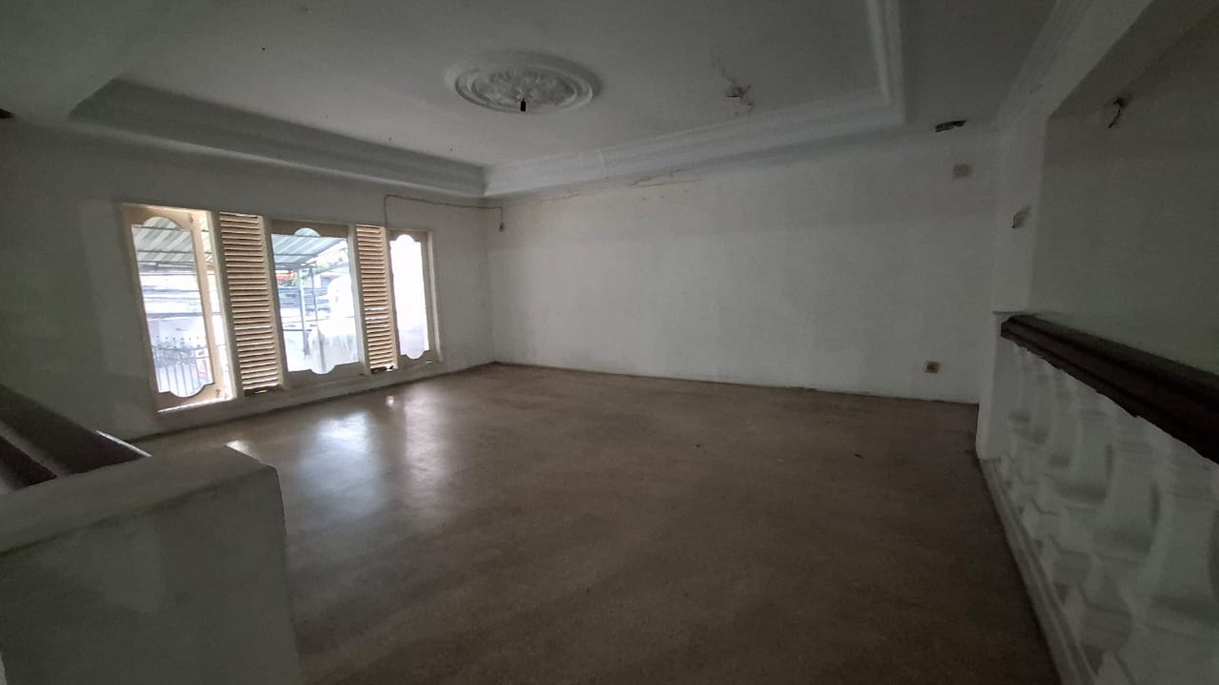 Rumah Hitung Tanah Area Cipete