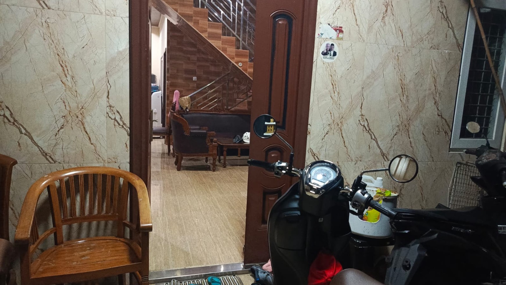 Rumah Hitung Tanah Area Cipete