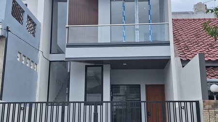 Rumah Baru Villa Melati Mas Serpong Tangerang Selatan, Row Jalan Lebar, Cluster Terdepan Strategis Siap Huni