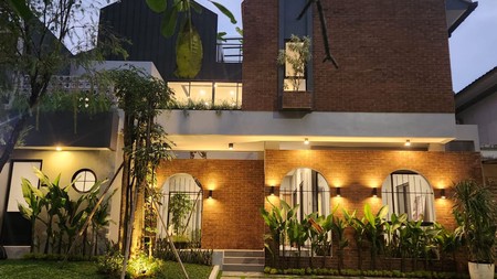 Rumah Bagus Siap Huni Asri di The Green, Cluster Banyan Ville, BSD, Tangerang Selatan 