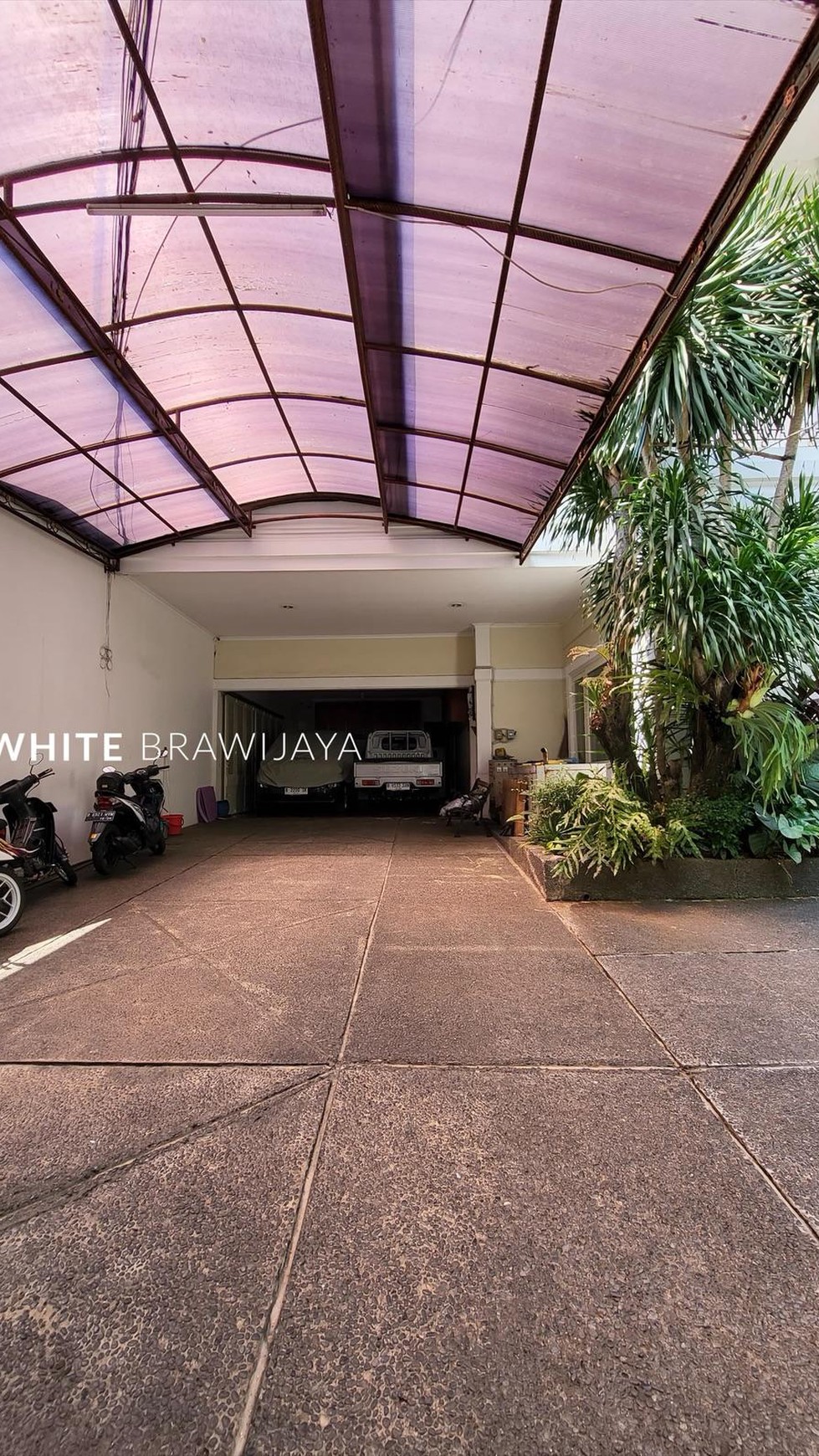 Rumah Siap Huni Lingkungan Tenang Lokasi Strategis Area Kebayoran Baru