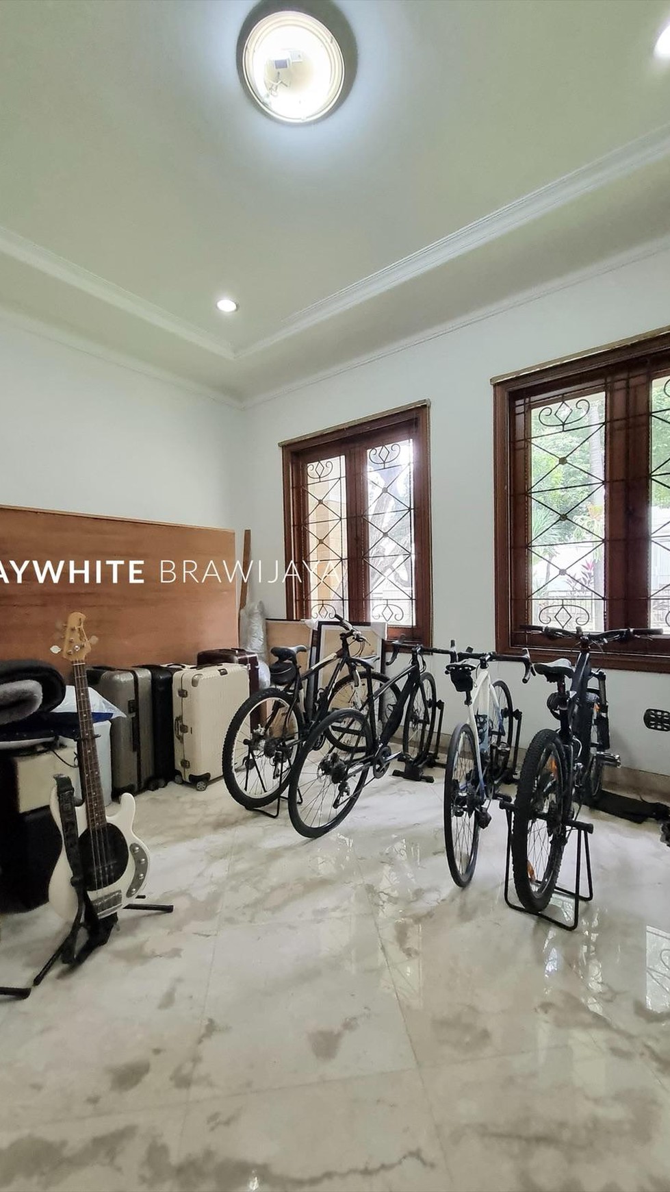 Rumah Siap Huni Area Wijaya Kebayoran Baru