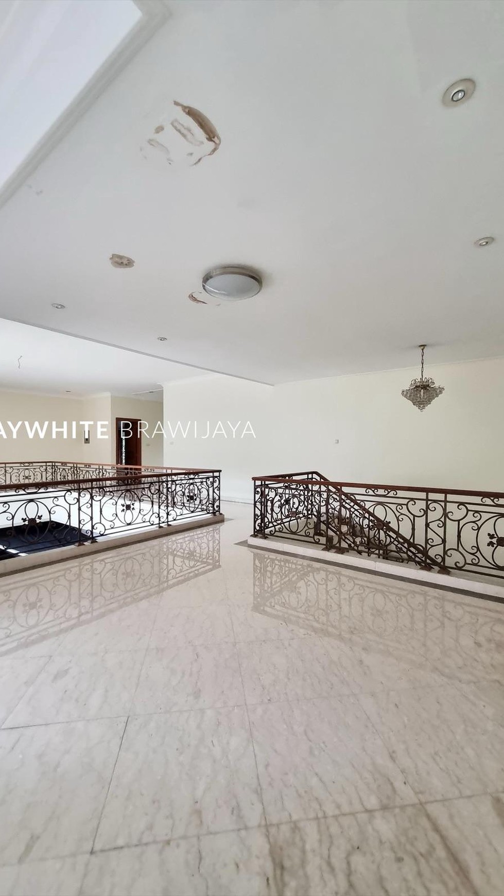 Rumah Siap Huni Area Wijaya Kebayoran Baru