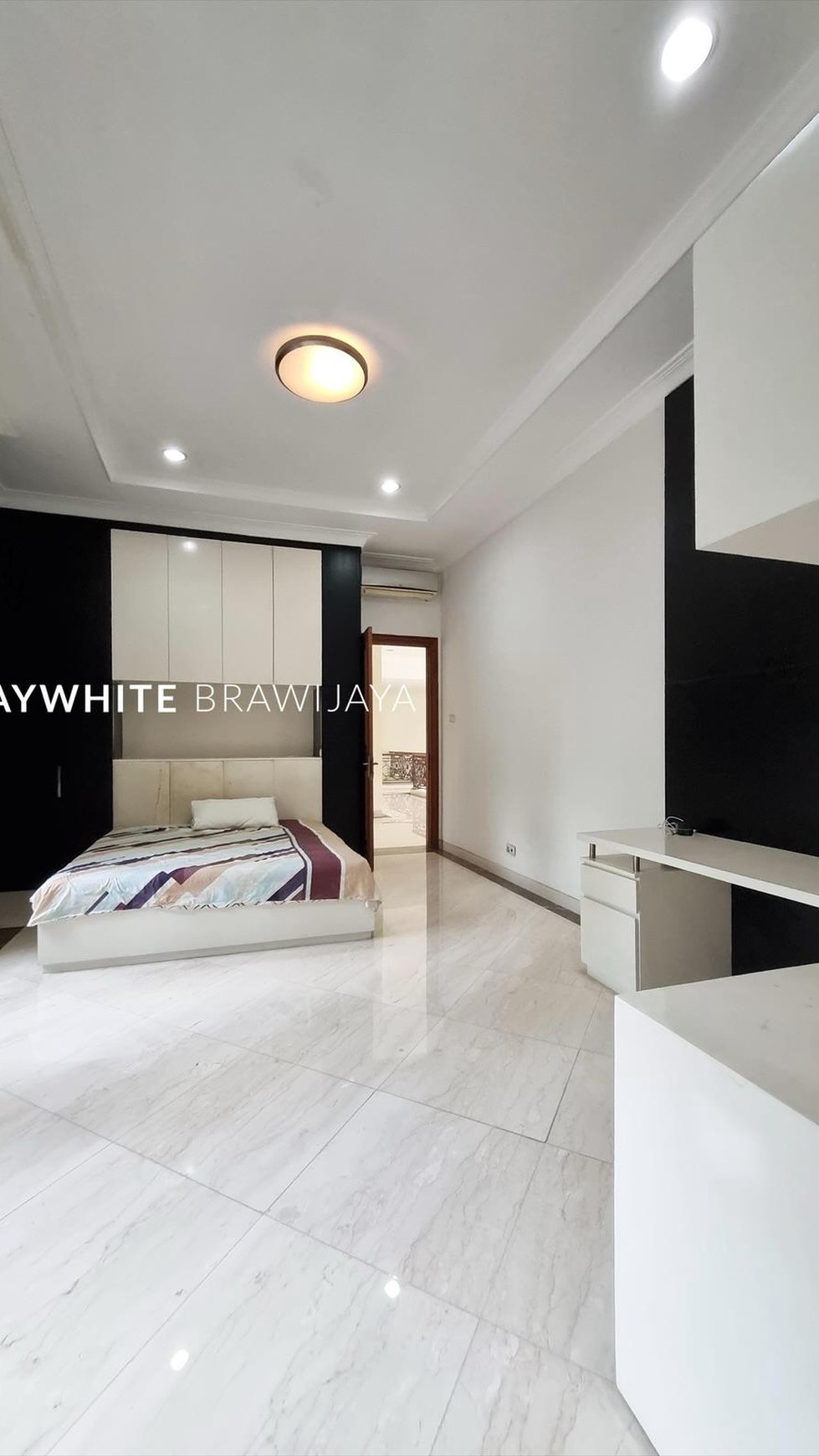 Rumah Siap Huni Area Wijaya Kebayoran Baru