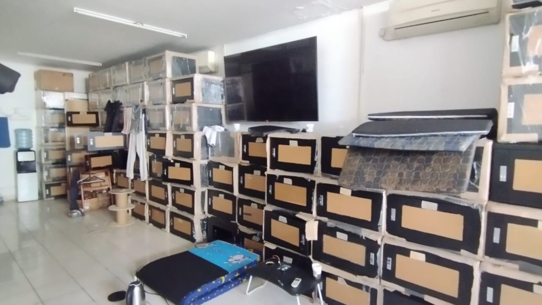 Hanya 1.8 M dijual ruko termurah BU Polll boleh cek ruko sebelah Golden Boulevard BSD City