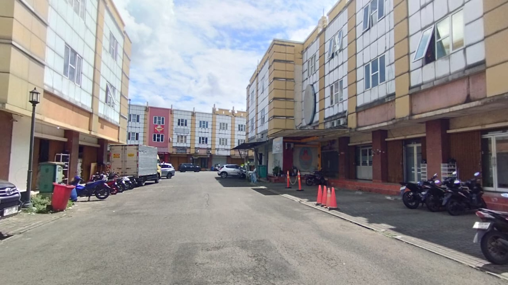 Hanya 1.8 M dijual ruko termurah BU Polll boleh cek ruko sebelah Golden Boulevard BSD City