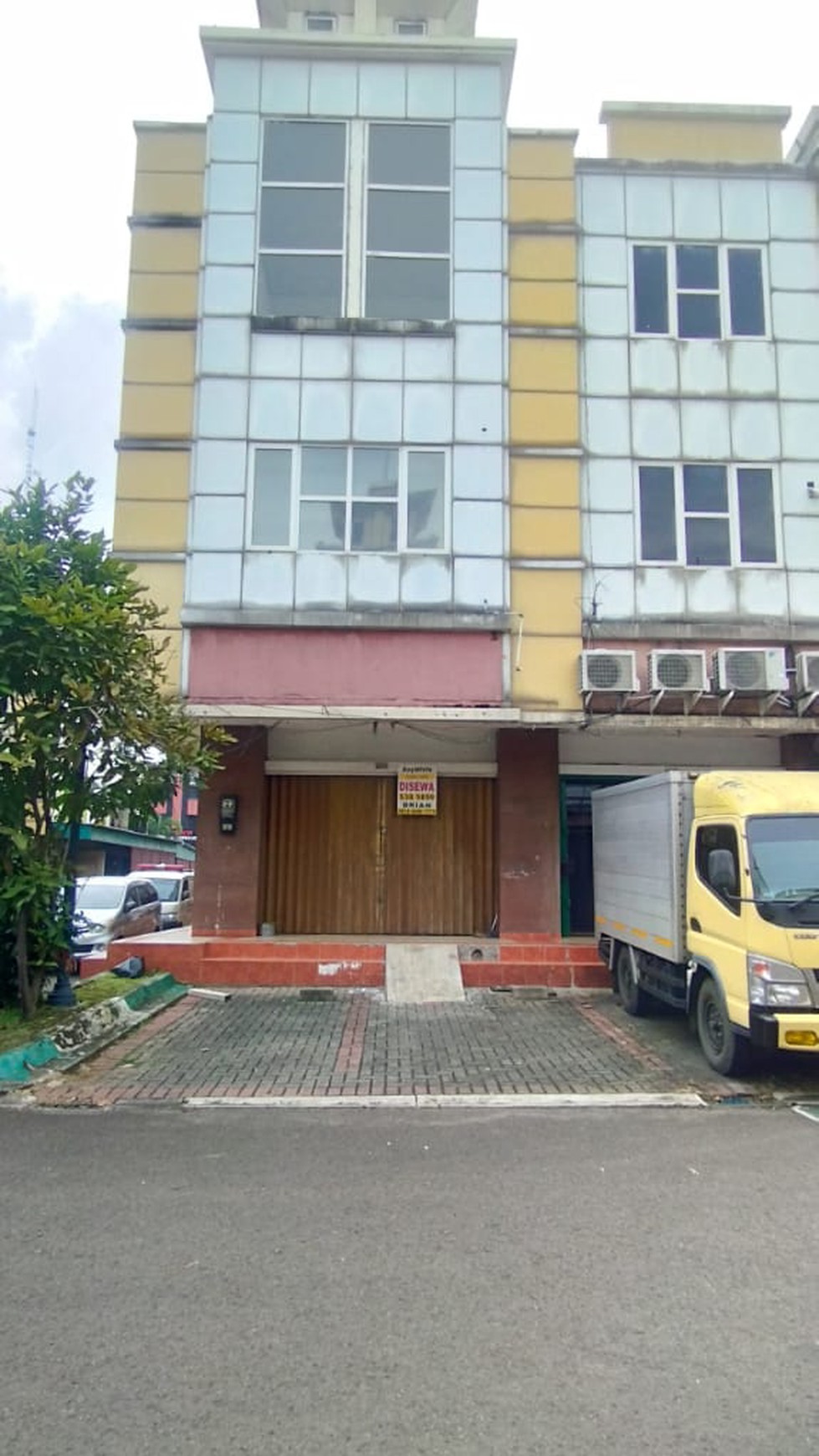 Hanya 1.8 M dijual ruko termurah BU Polll boleh cek ruko sebelah Golden Boulevard BSD City