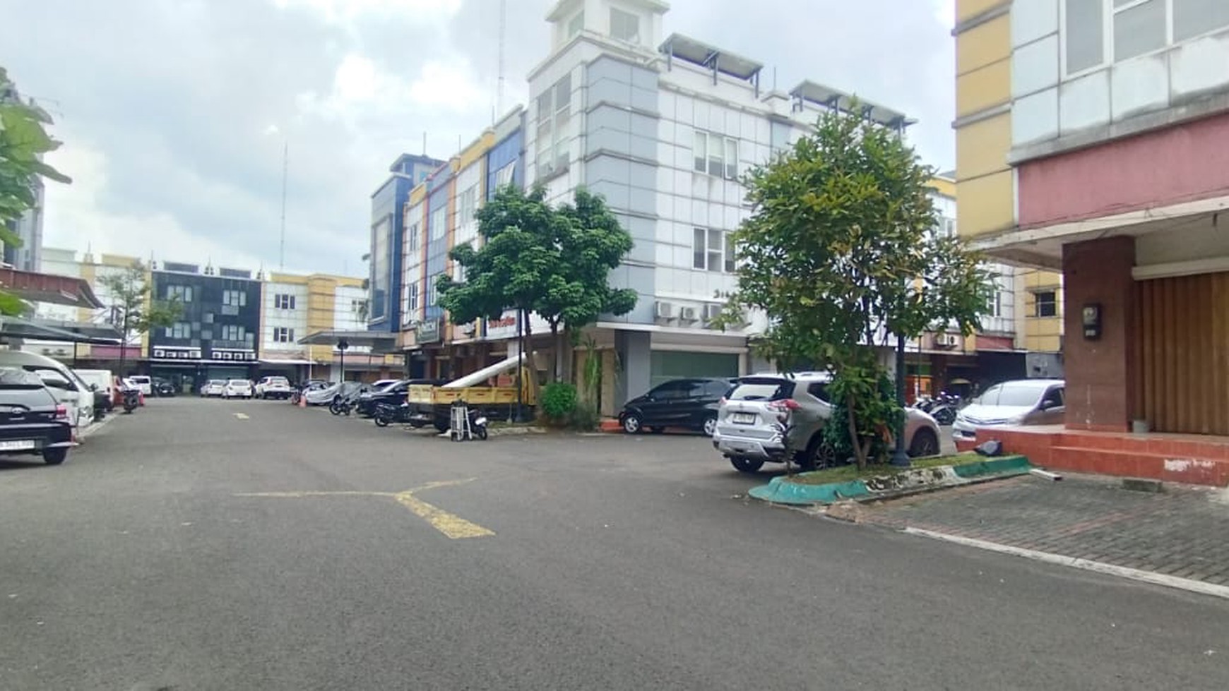 Hanya 1.8 M dijual ruko termurah BU Polll boleh cek ruko sebelah Golden Boulevard BSD City