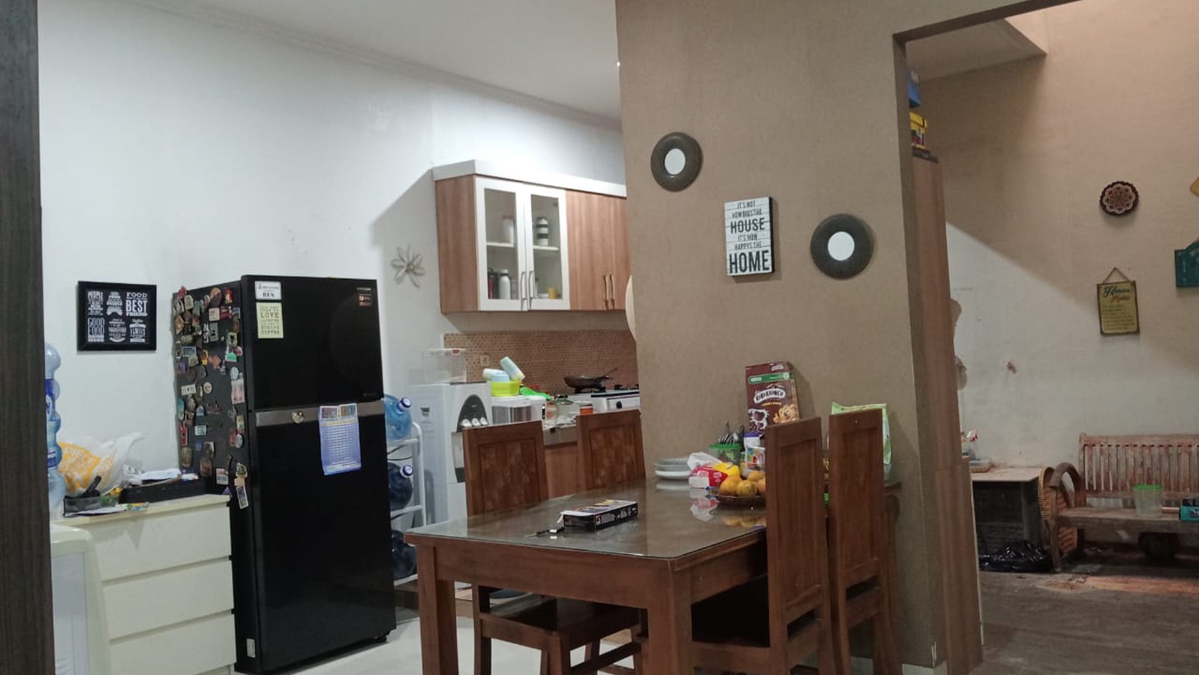 Dijual rumah graha raya cluster valencia 1 pakujaya tangerang selatan strategis siap huni