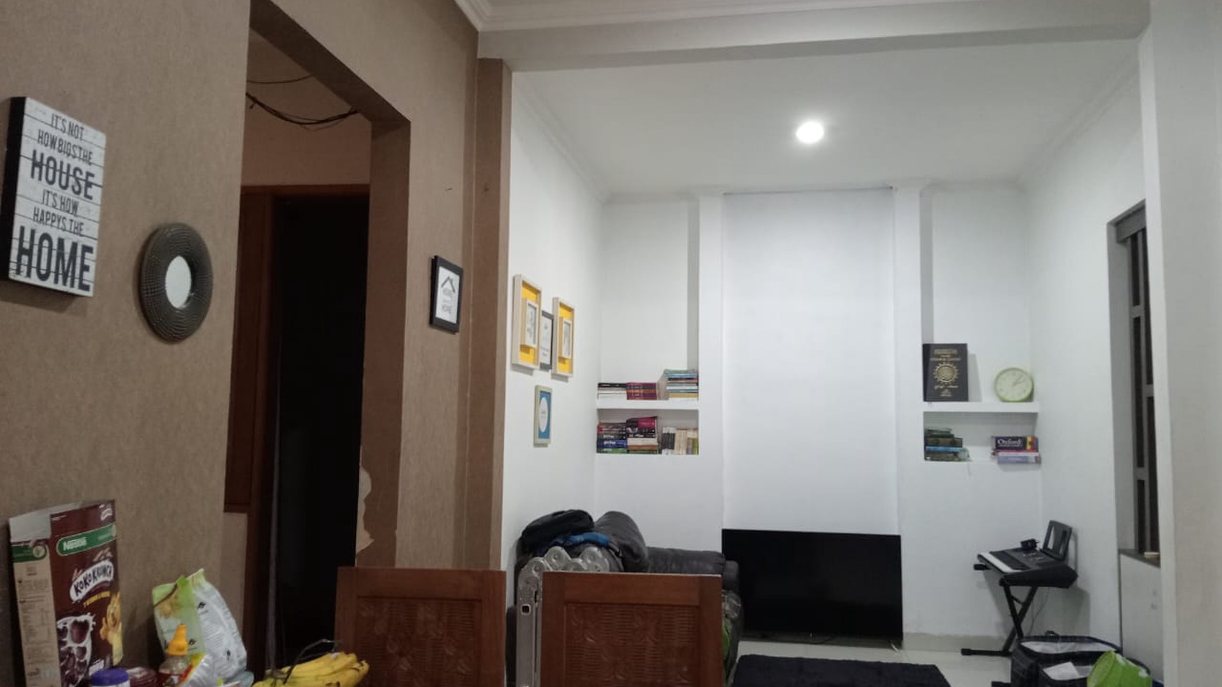 Dijual rumah graha raya cluster valencia 1 pakujaya tangerang selatan strategis siap huni