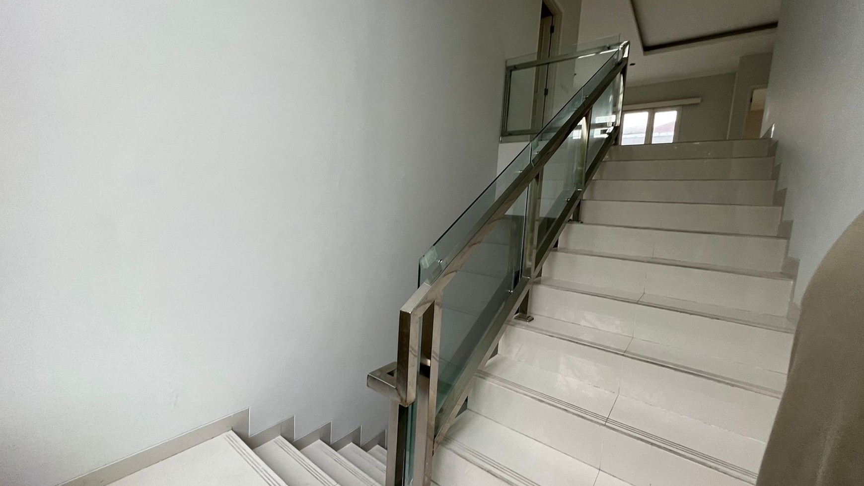 Dijual cepat de latinos cluster de rio bsd city strategis tengah kota dekat tol siap huni