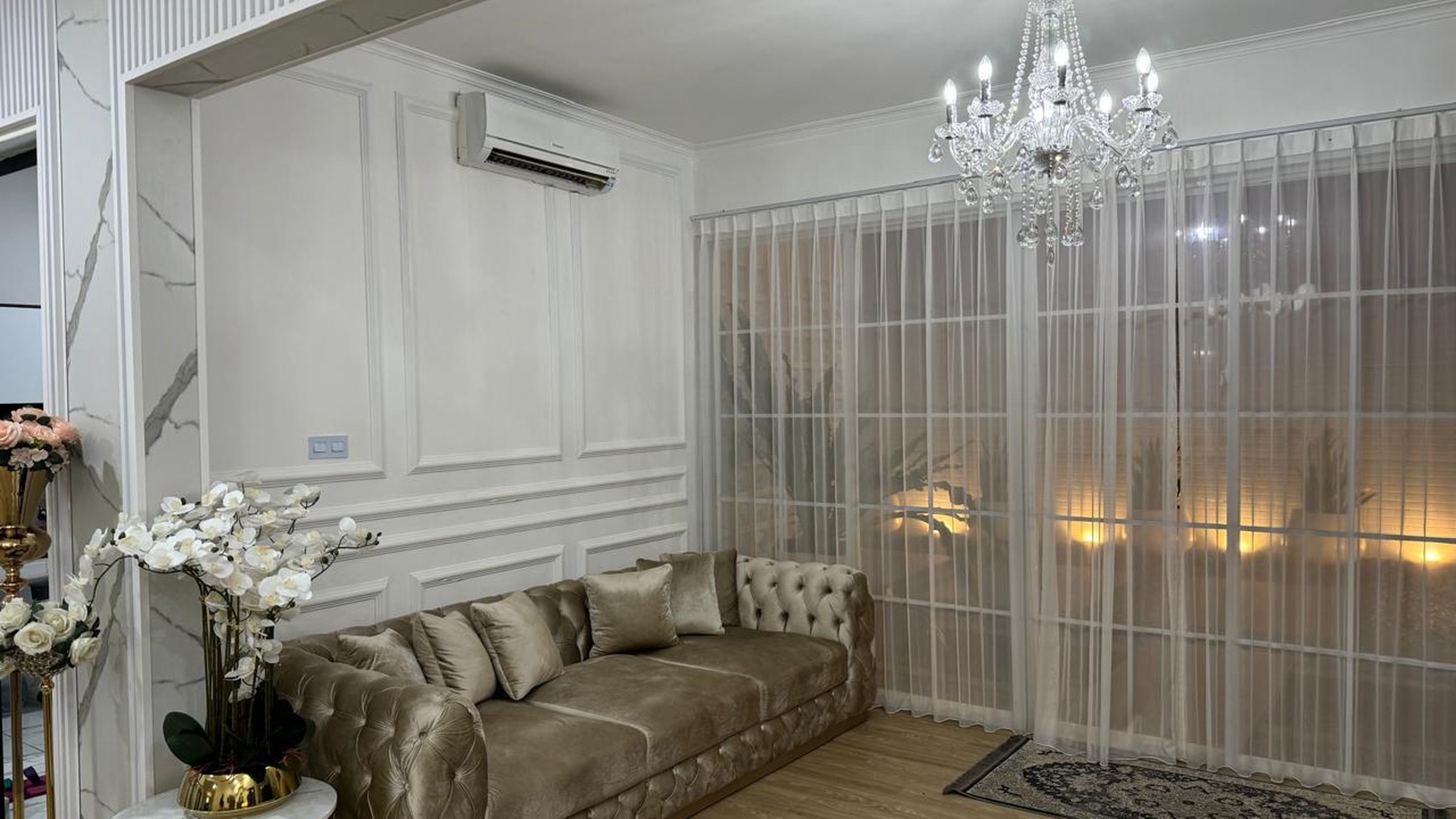 Dijual rumah de latinos cluster lavintage bsd city fengsui bagus timur