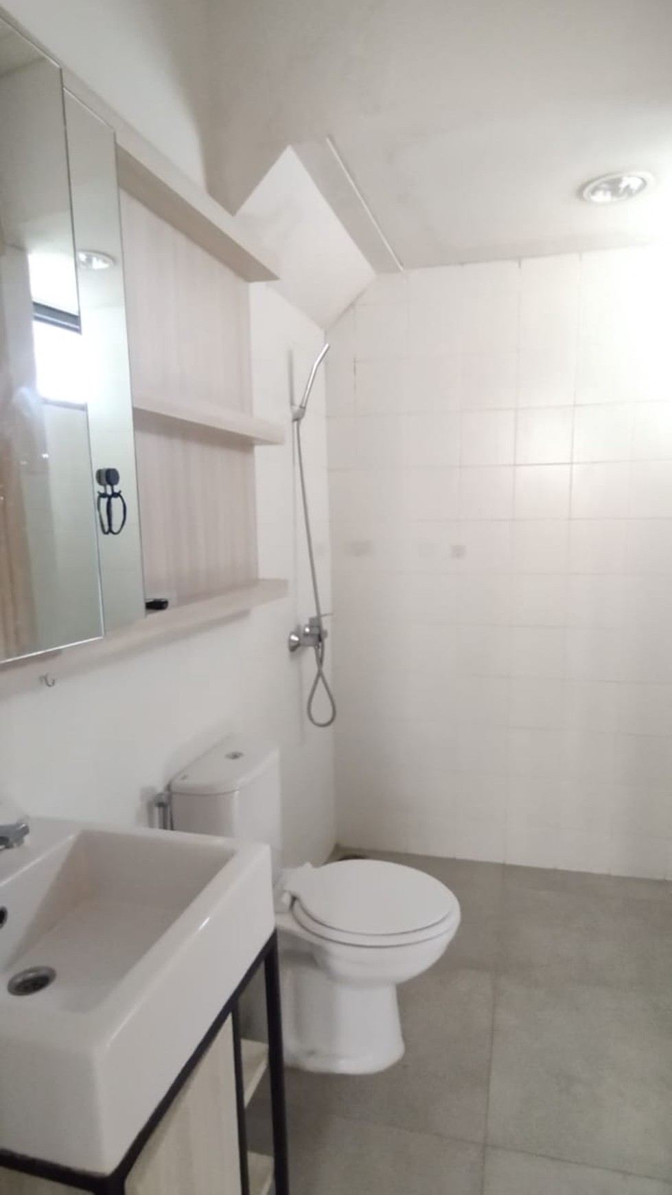 Disewa rumah tabebuya impresahaus bsd city rapih siap huni