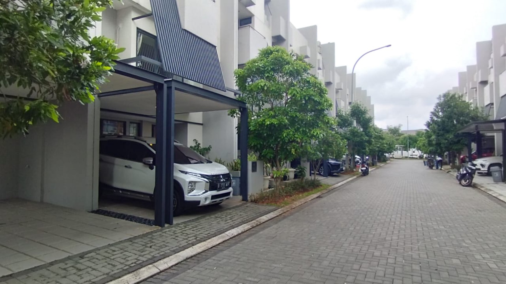 Disewa rumah tabebuya impresahaus bsd city rapih siap huni
