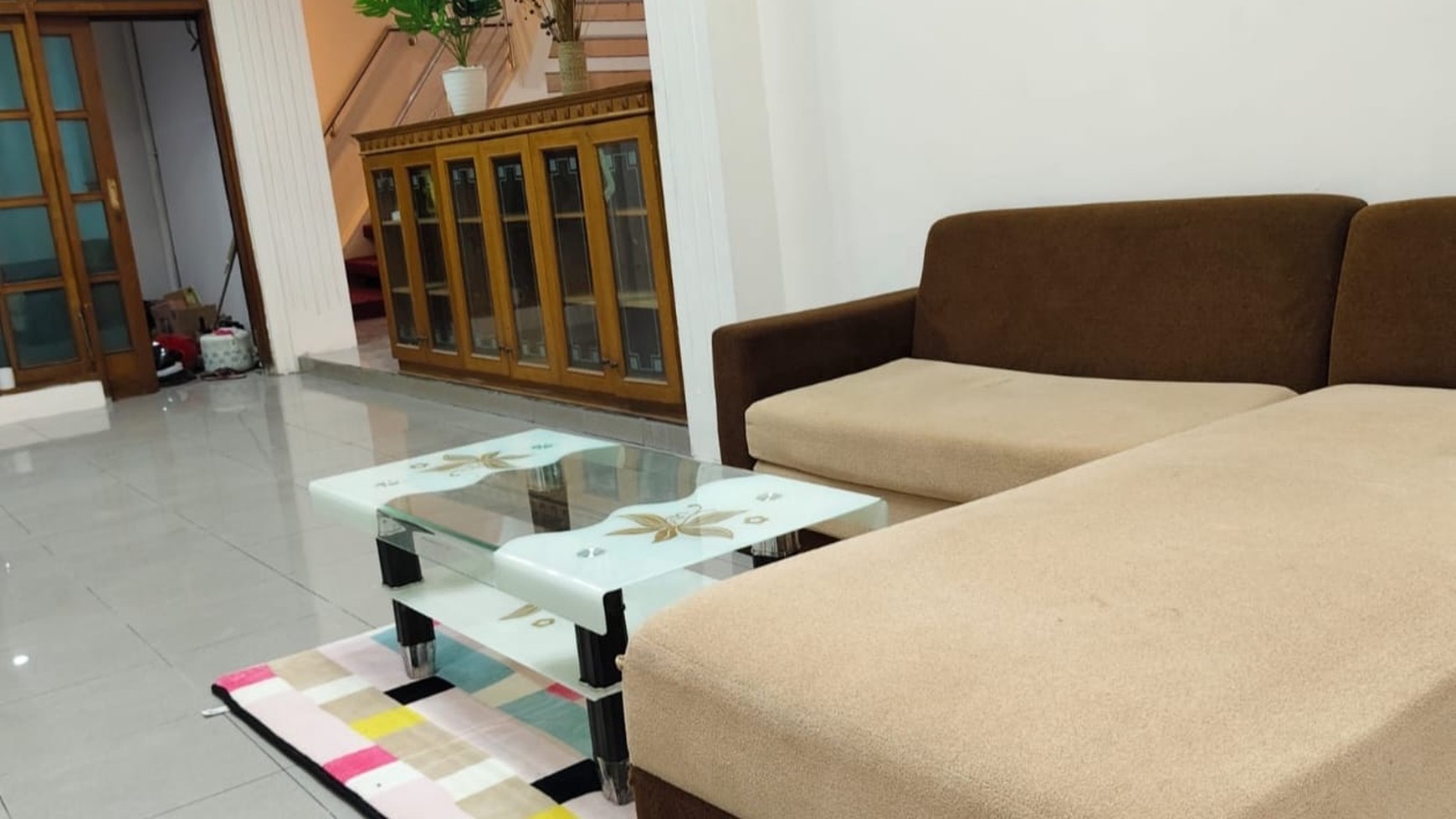 Dijual Rumah harga dibawah pasar di Waru, Sidoarjo