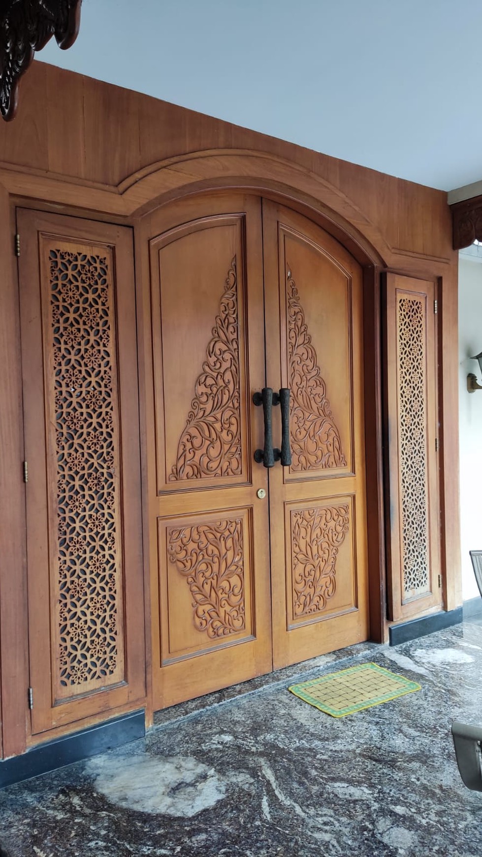 Rumah Classic Jatipadang Raya