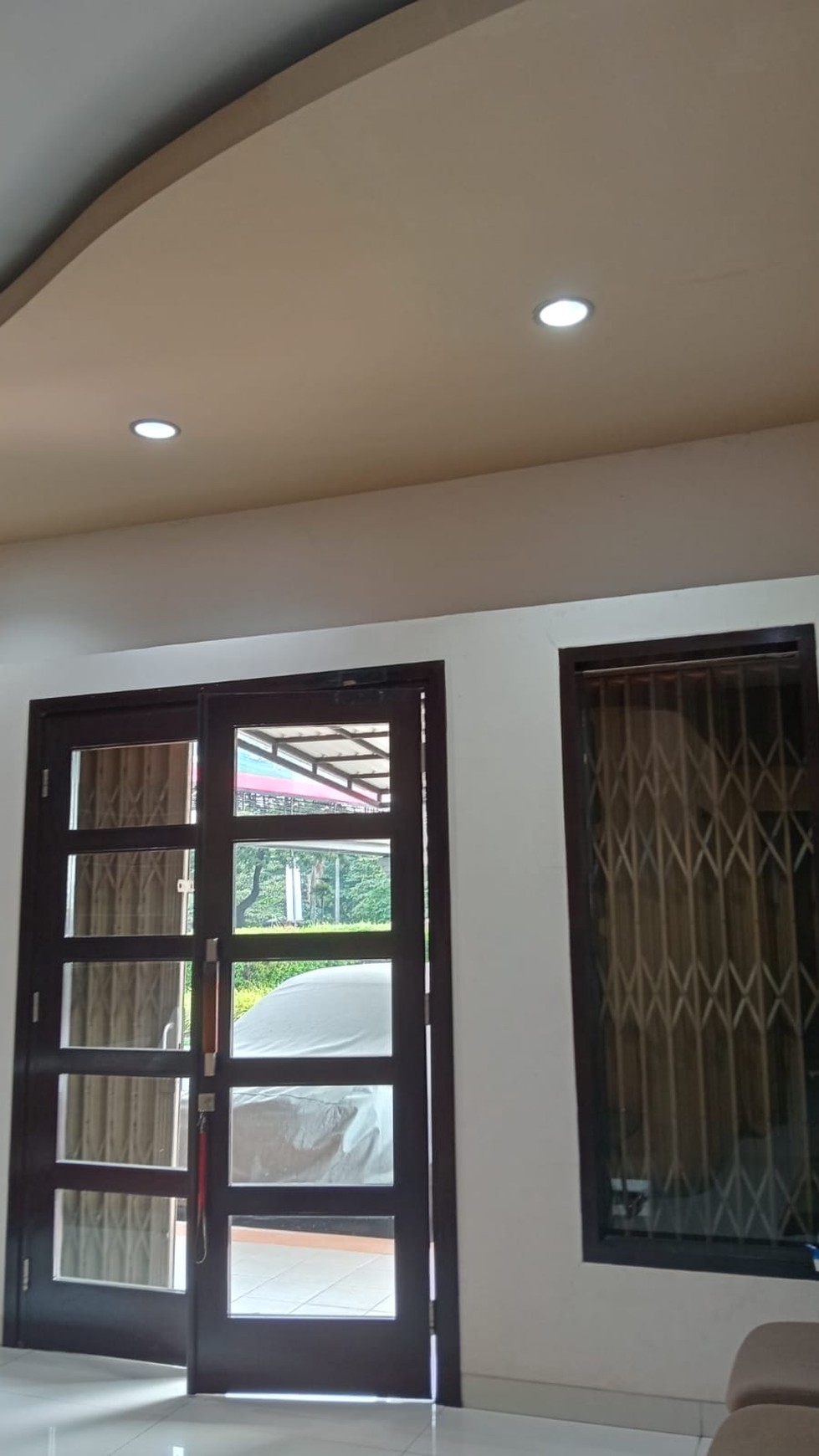 Dijual ruko terdepan jl pahlawan seribu golden boulevard bsd city siap huni