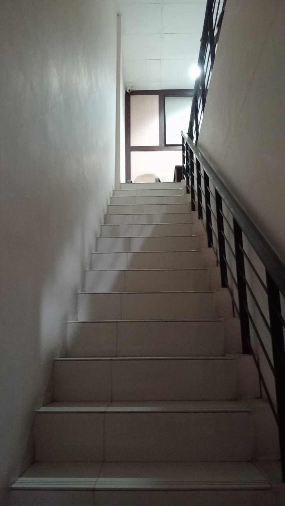 Dijual ruko terdepan jl pahlawan seribu golden boulevard bsd city siap huni