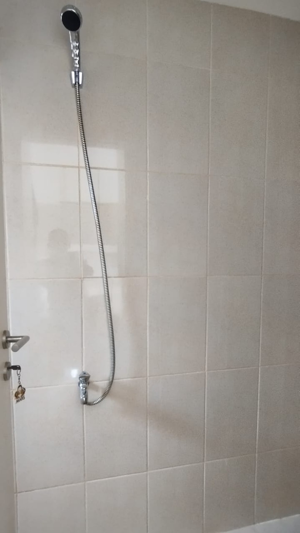 Disewa rumah hanya 30jt setahun laverde cluster geranium serpong park tangerang selatan