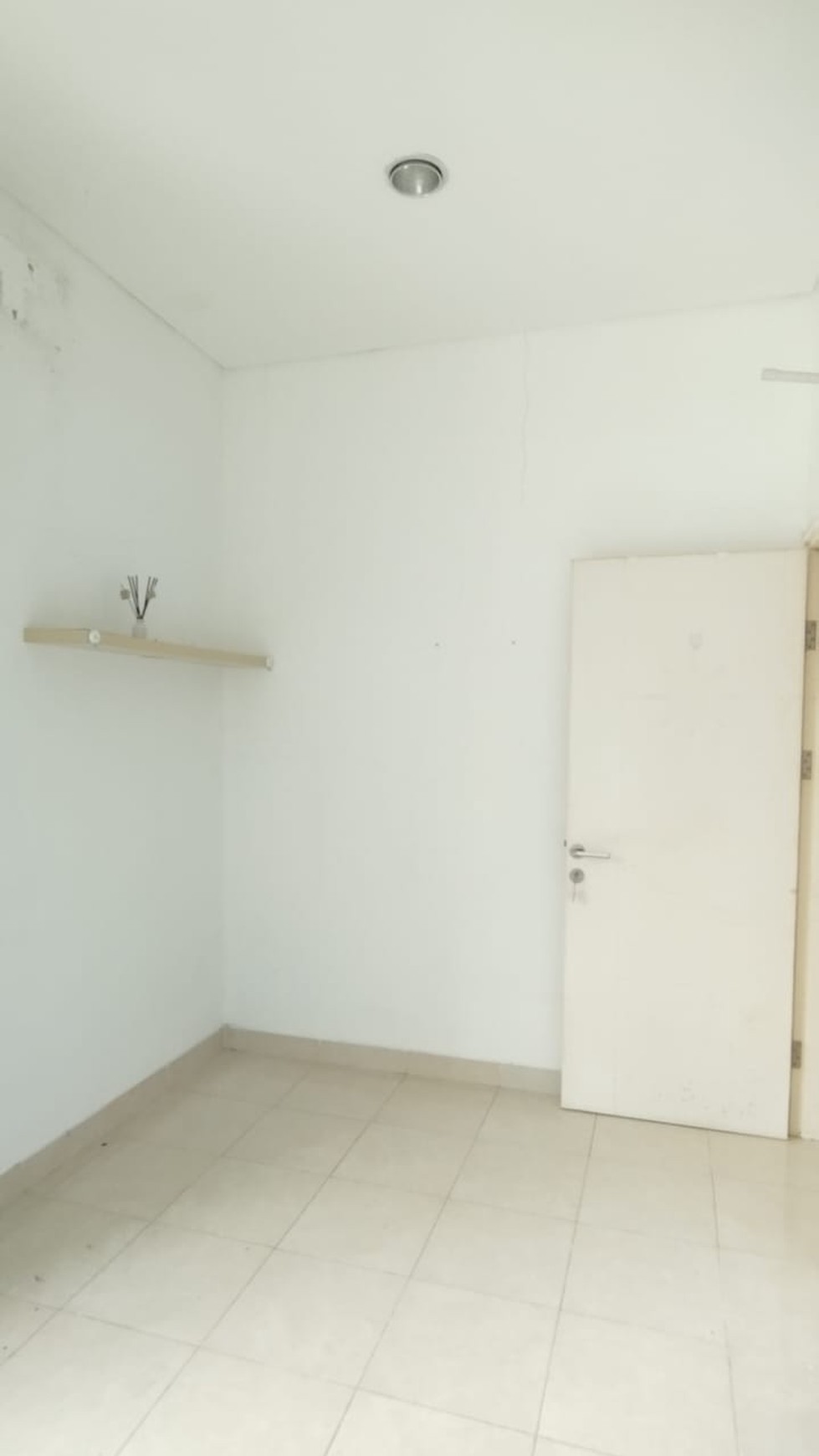Disewa rumah hanya 30jt setahun laverde cluster geranium serpong park tangerang selatan