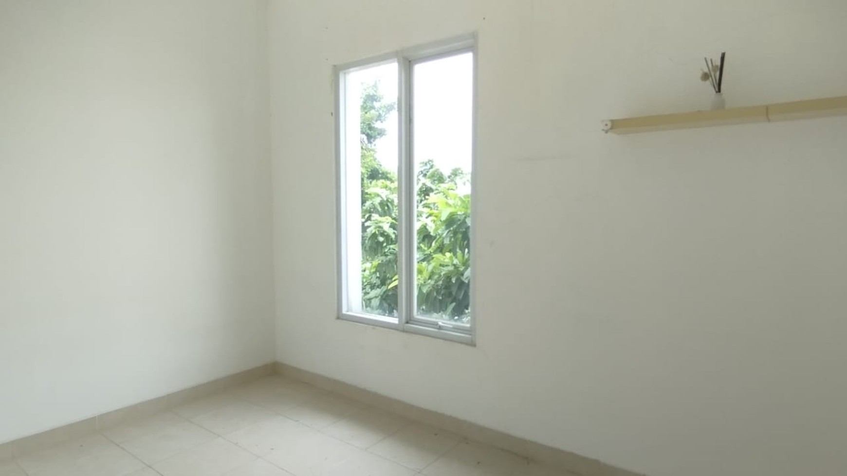 Disewa rumah hanya 30jt setahun laverde cluster geranium serpong park tangerang selatan