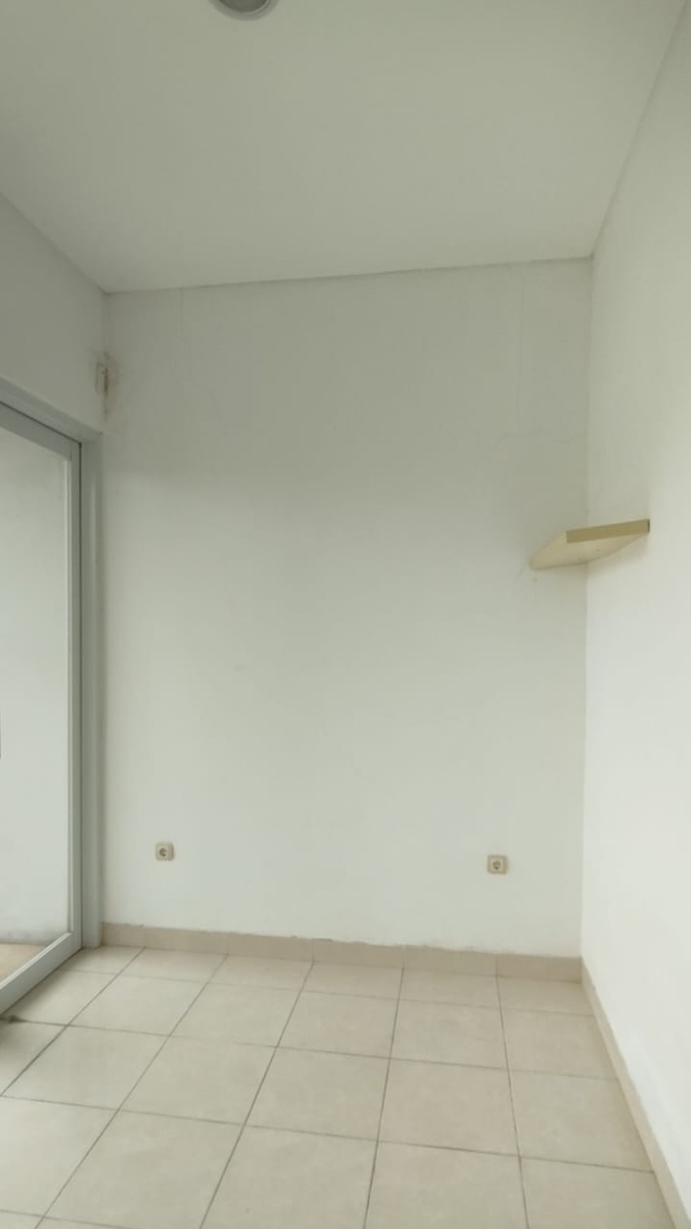 Disewa rumah hanya 30jt setahun laverde cluster geranium serpong park tangerang selatan