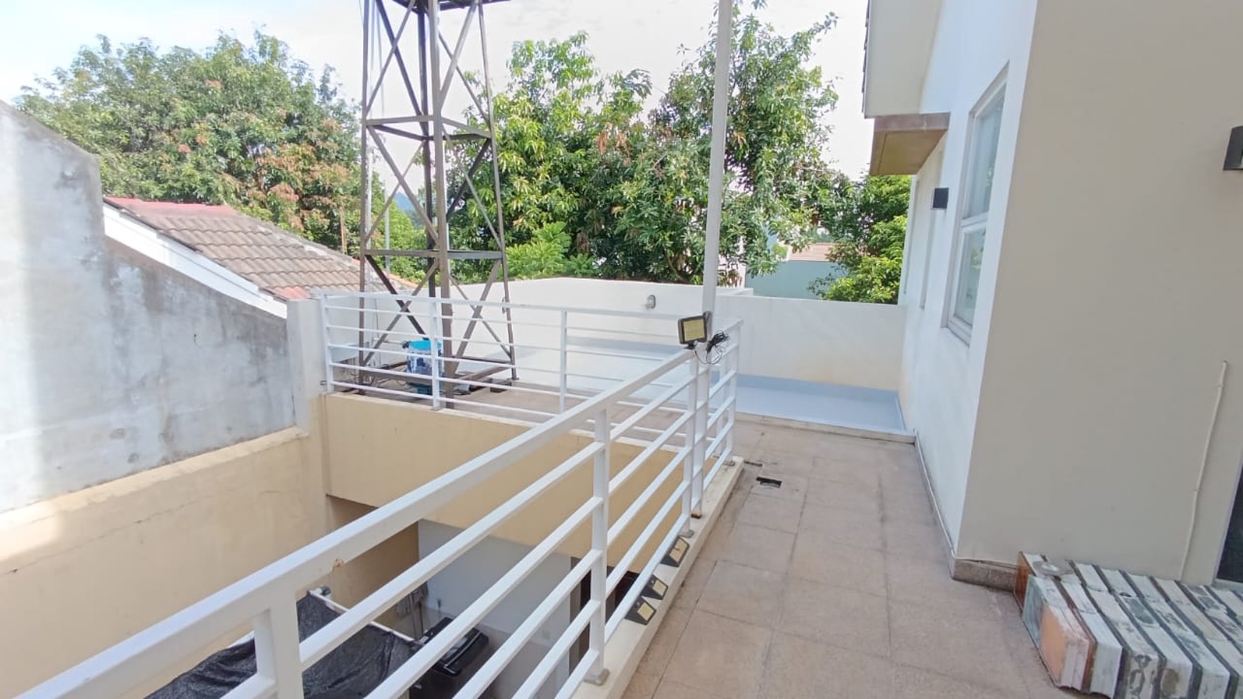 Dijual rumah hadap timur fengsui bagus di giri loka 2 bsd city siap huni