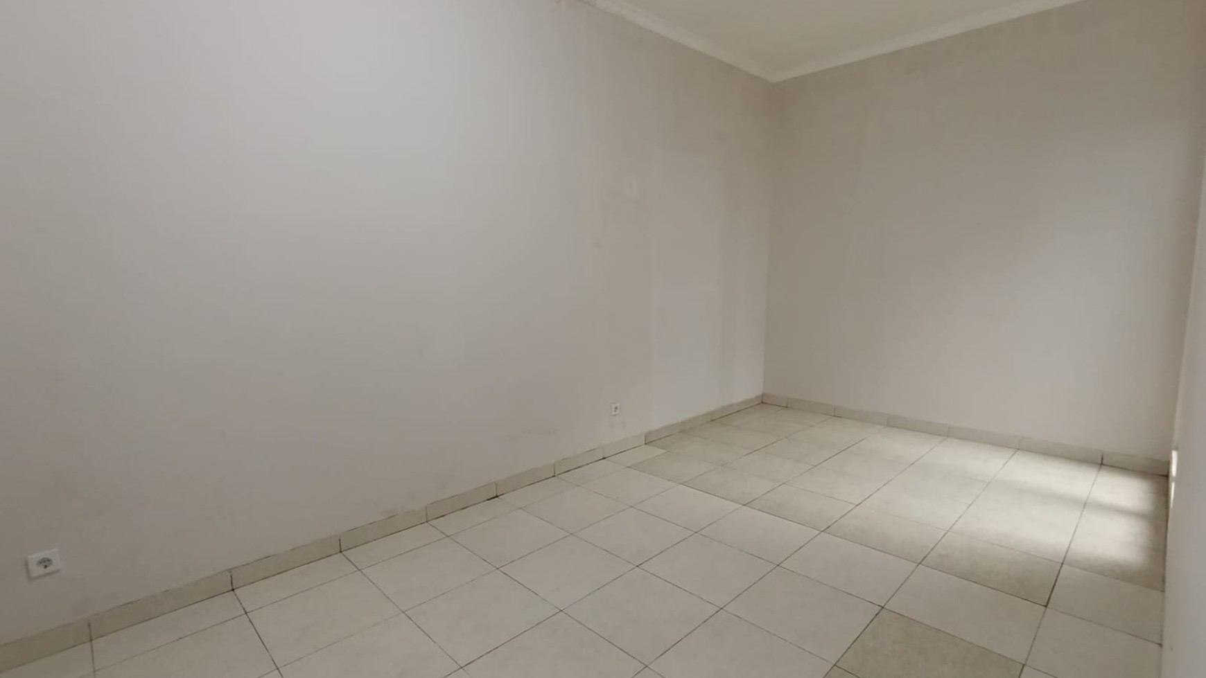 Dijual cepat rumah siap huni serpong park cluster brilliant serpong tangerang selatan