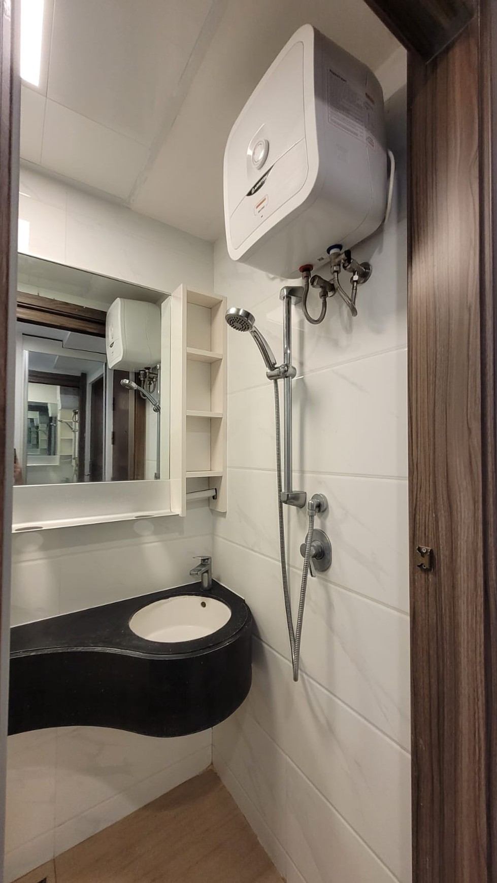 Disewa apartemen sky house tower leonie bsd city type 1BR siap huni