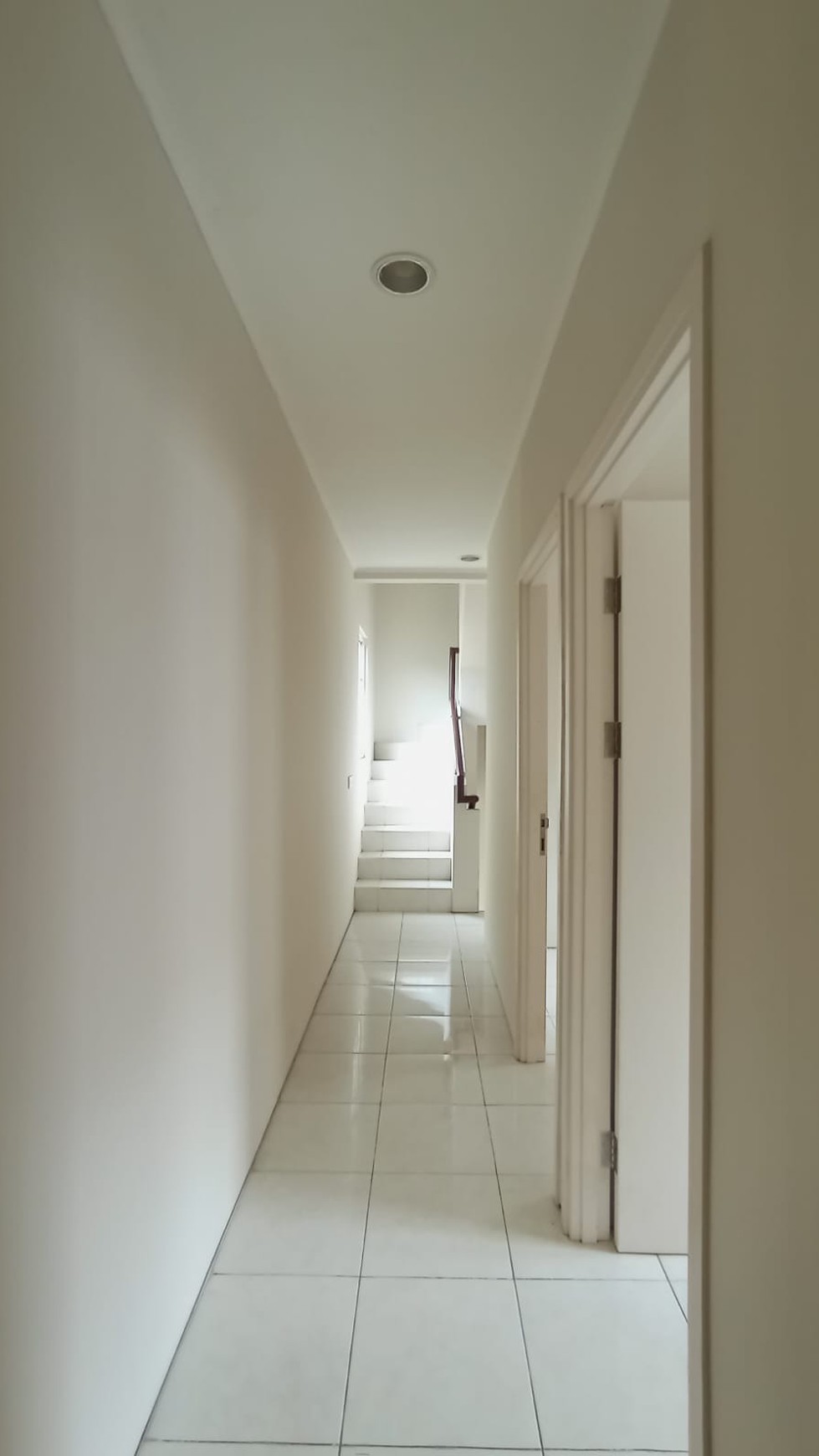 Disewa rumah siap huni vanya park alesha hause bsd city strategis rapih siap huni