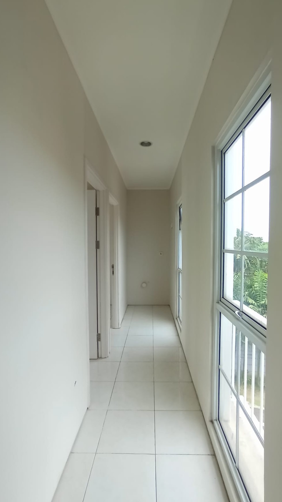Disewa rumah siap huni vanya park alesha hause bsd city strategis rapih siap huni
