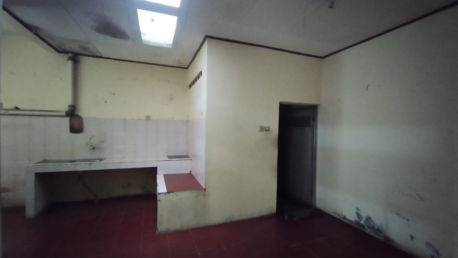 Dijual cepat rumah di jalan pinus griya loka bsd city strategis murah siap huni