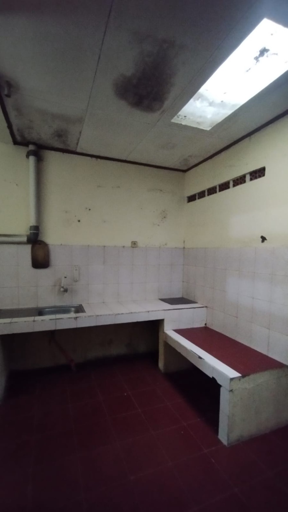 Dijual cepat rumah di jalan pinus griya loka bsd city strategis murah siap huni